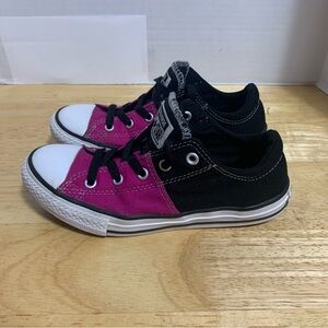 Converse Chuck Taylor Madison Ox Black/Pink Low Top 651748F Junior's Shoe Size 2